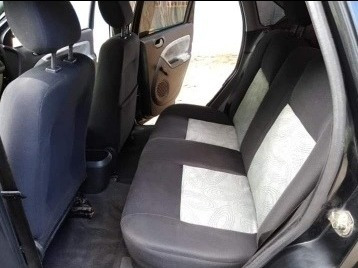 Ford Fiesta Sedan 1.6 Fly Flex 4p 2010