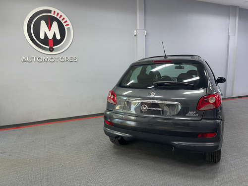 Peugeot 207 1.6 Xt