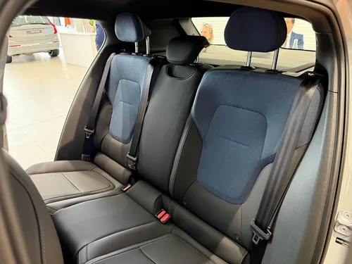 Volvo EX30 CORE E40