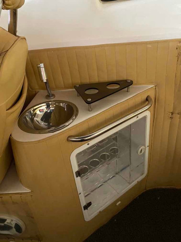 Lancha Phoenix 275 Platinum 2019 C/motor 300hp Evinrude