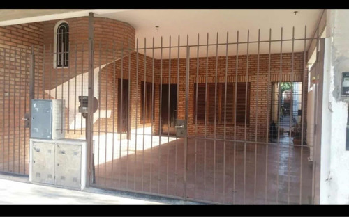 Venta Ph De 3 Ambientes Con Patio Y Cochera