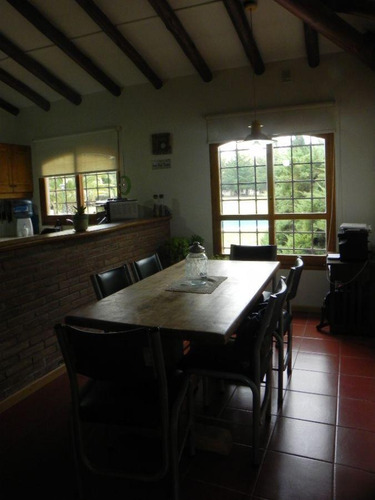Casa En Venta - 5 Dormitorios 3 Baños - Cocheras - 30.780mts2 - Rama Caída, San Rafael