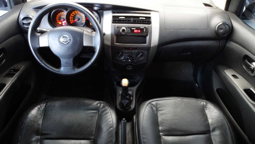 Nissan Livina 1.6 S 2012 Flex 5p + Couro + Gas