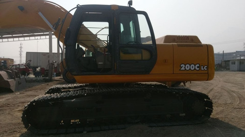 Excavadora John Deere 200c Lc