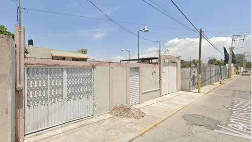 Gds Excelente Remate De Casa En Recuperacion En Venustiano Carranza, Casa Tres, Santiago Cuautlalpan, Texcoco Edomex.