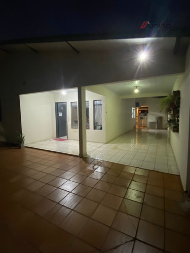 Imagem 5 de 12 de Casa Em Jardim America - Umuarama - 2312