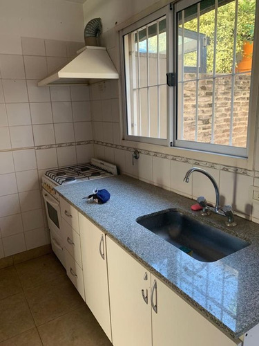 Imagen 3 de 13 de Casa En Venta En Ramos Mejía