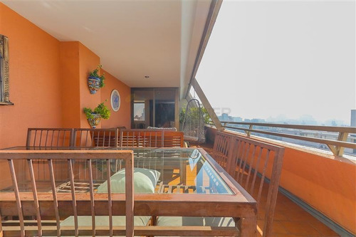 Imagen 17 de 30 de Departamento En Venta De 3 Dormitorios En Vitacura
