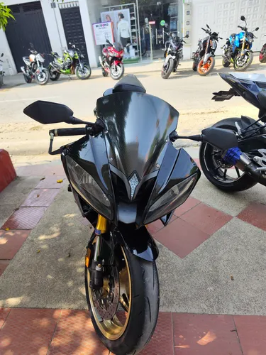 Yamaha R6r 2009