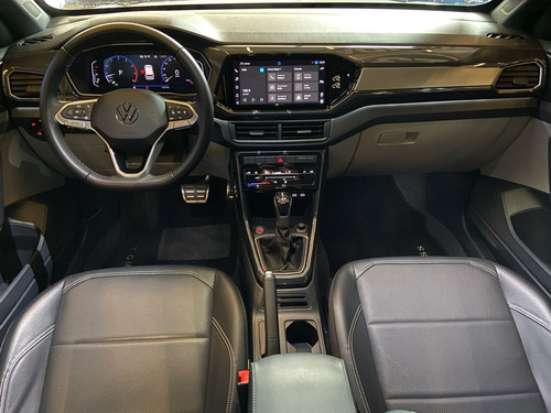 Volkswagen T-Cross 1.4 250 TSI TOTAL FLEX HIGHLINE AUTOMÁTICO