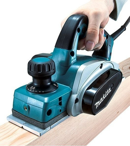 Imagen 4 de 8 de Cepillo eléctrico de mano Makita KP0800 82mm 220V azul