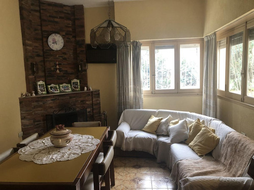 Imagen 15 de 30 de Casa Chalet En Venta - Ituzaingo Residencial - 5 Ambientes - Permuta
