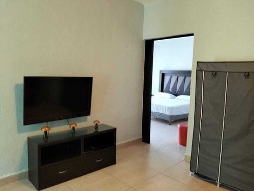 Casa En Venta, Club De Golf Santa Fe Xochitepec, 5 Recamaras