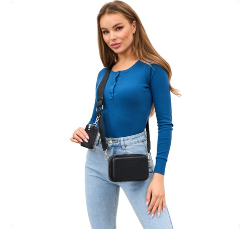 Bandolera Porta Celular Mujer Morral Rígido Mini Bolso Acabado De Los Herrajes Plateados Color Negro Diseño De La Tela Liso