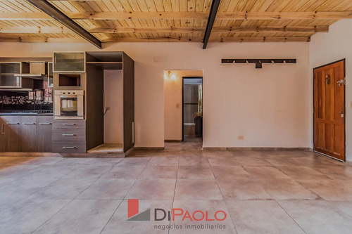 Casa 4 Ambientes En Venta Adentro Del Barrio Murialdo