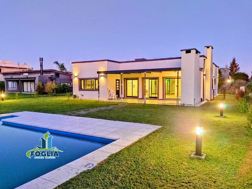 Casa Venta Barrio Santa Rita A Estrenar