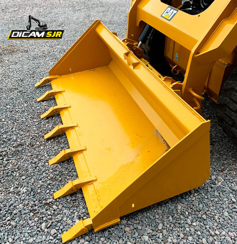Minicargador Caterpillar 242d Año 2016 Seminuevo