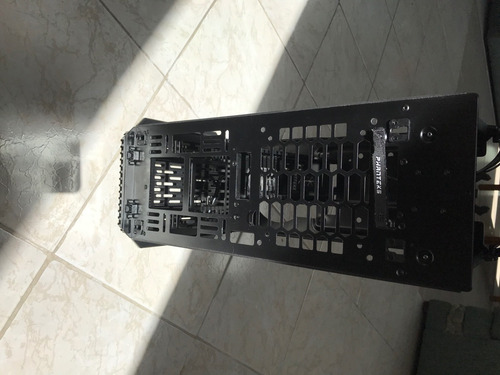Gabinete Evolv Shift Phanteks Mini Itx (Usado)