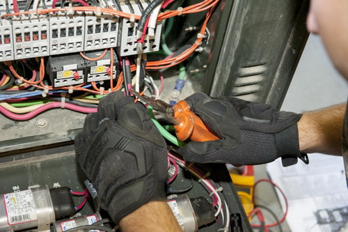 Imagen 5 de 6 de Técnico Electricista A Domicilio Mcbo Oeste