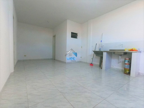 Imagem 9 de 30 de Uma Ótima Oportunidade Para Você, Que Está Procurando Por Imóveis No Cajuru, São Duas Casas De 75m² Cada, Em Um Terreno De 300m² No Conjunto Mercúrio, Com Fácil Acesso À Br-277. - Ca01674 - 70162767
