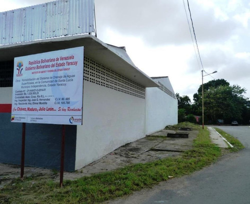 Imagen 2 de 8 de Galpón En Venta - Av. Intercomunal San Felipe. Zona Industrial Del Municipio Independencia.