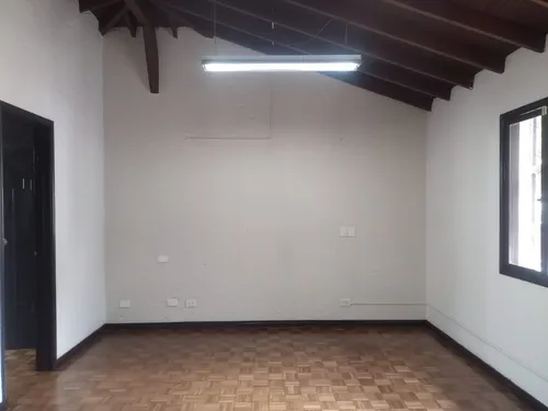 Casa Comercial En Arriendo En Patio Bonito, Poblado