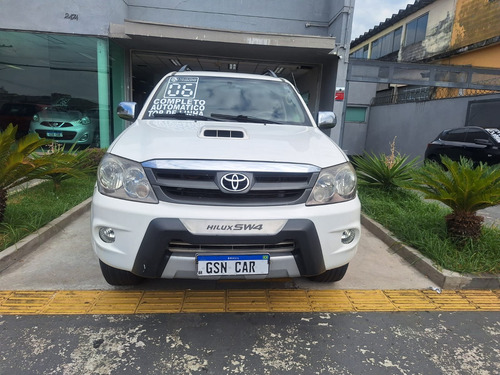 Toyota Hilux SW4 3.0 Srv 7l 4x4 Aut. 5p
