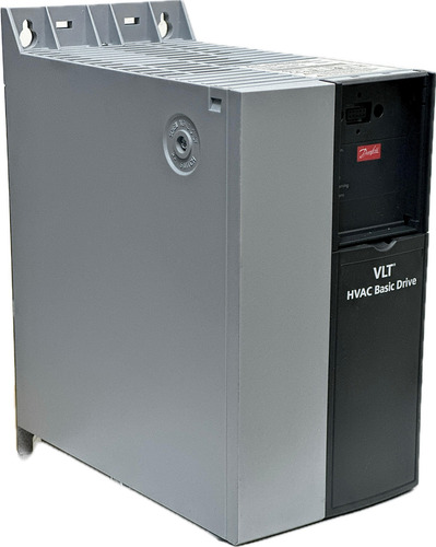 Inversor De Frequência Danfoss 10cv 220v 131l9799 C/ Ihm 28a