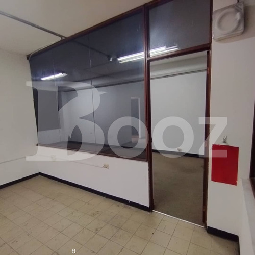 Alquiler De Piso Industrial, Guarenas, 587mt2