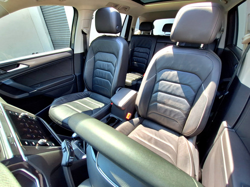 Volkswagen Tiguan 1.4 R-line