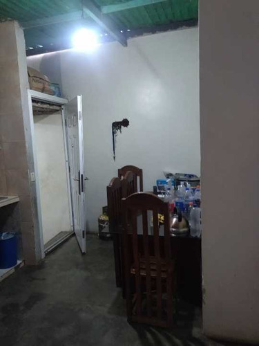 Imagen 25 de 30 de Se Vende Casa Con Galpón En Carlos Andrés