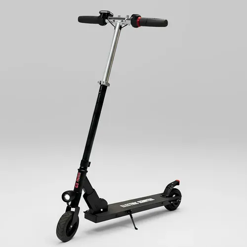 Patinete elétrico preto visto de lado em fundo cinza claro