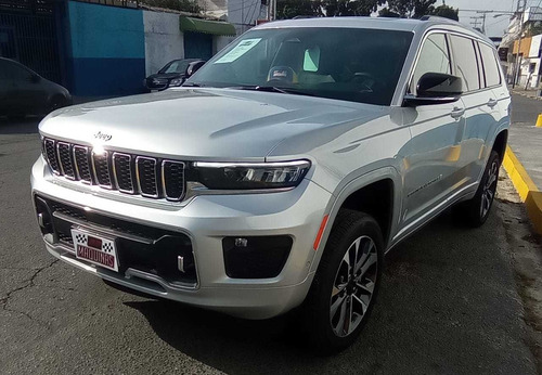 Imagen 1 de 16 de Jeep Grand Cherokee Overland