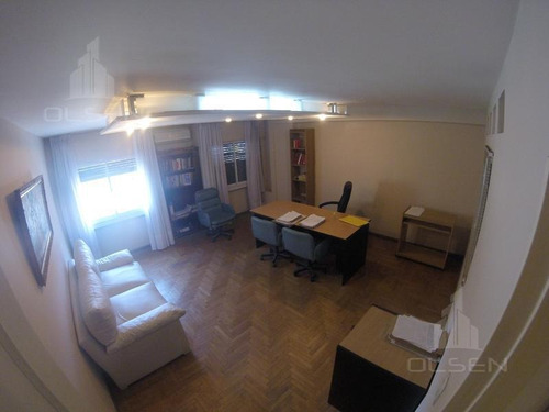 Oficina En Venta-centro S/peatonal - Lista Para Iniciar Su Proyecto - 200 M2 -