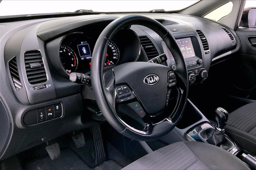 Imagen 14 de 25 de Kia Forte 4 Pts Ex, Tm6, A/ac, Bl, Camara Reversa 7, F Nie