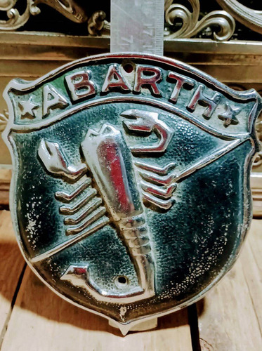 Escudo Abarth Enorme Escuderia Fiat Antiguo 14 X 13 Cms