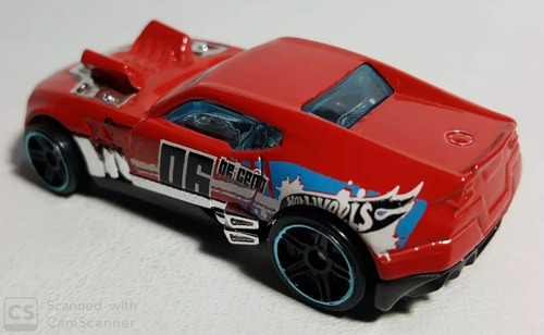 Hot Wheels 1/64 2013: Twinduction - Hw Stunt 83/250 Dv12 (Usado)