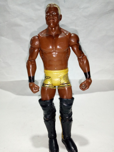 Figura Basic Wwe Muñeco Lucha Libre Luchador Shelton Benjami