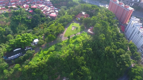 Imagen 3 de 12 de Terreno En Venta En Caracas