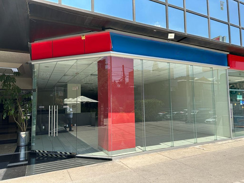 En Renta Local Comercial En Av Palmas 239, Lomas De Chapultepec, Cdmx - Pg