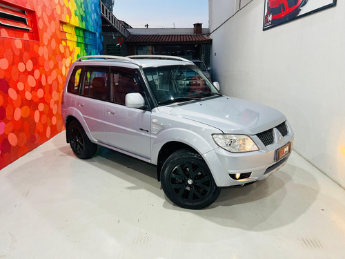 Mitsubishi Pajero TR4 2.0 4X4 FLEX AUTOMÁTICO
