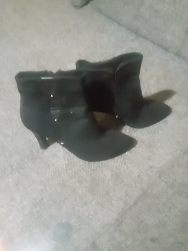 Botin Negro Dama Número 40 Taco Fino Poco Uso