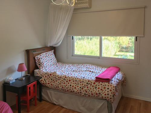 Imagen 9 de 14 de Venta De Impecable Propiedad, En El Lauquen