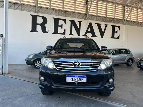 Toyota SW4 3.0 Srv 5l 4x4 Aut. 5p 171 hp