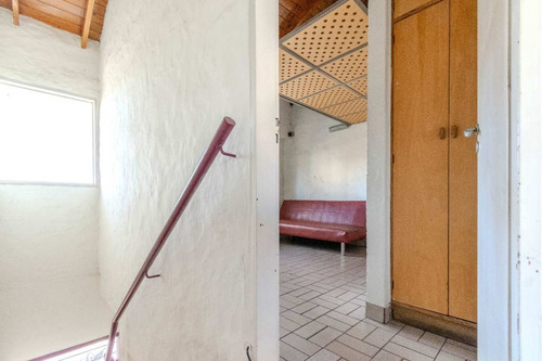 Venta Casa 5 Ambientes Cochera Pileta Parrilla Mas