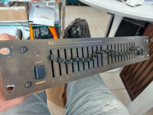 Equalizador Cygnus Ge-1800x