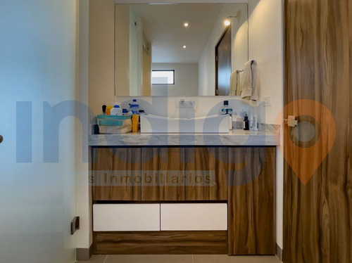Imagen 28 de 30 de Casa En Venta En Zibata En Condominio Acacia Con Espectacula