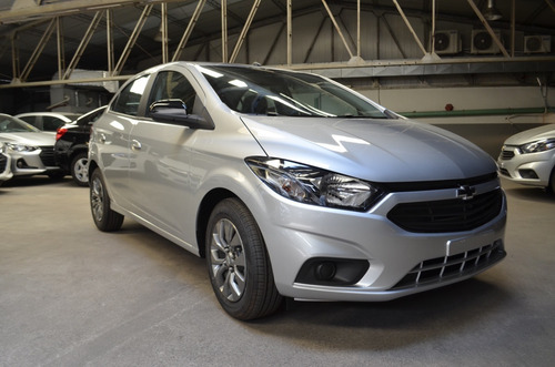 Imagen 17 de 18 de Chevrolet Onix 1.4 Joy Ls