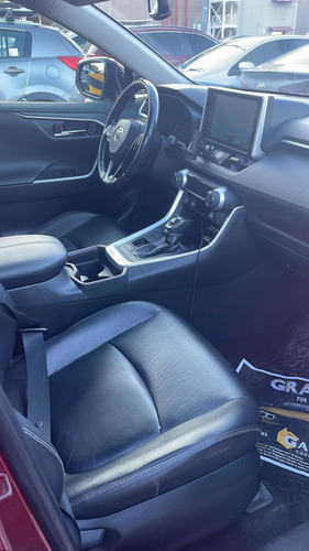 Imagen 15 de 20 de Rav4 2019 Hybrid Full Equipo Comprado 2020, 22000km