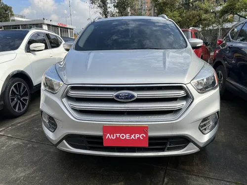 Ford Escape TITANIUM TURBO SEC 2,0 4X4